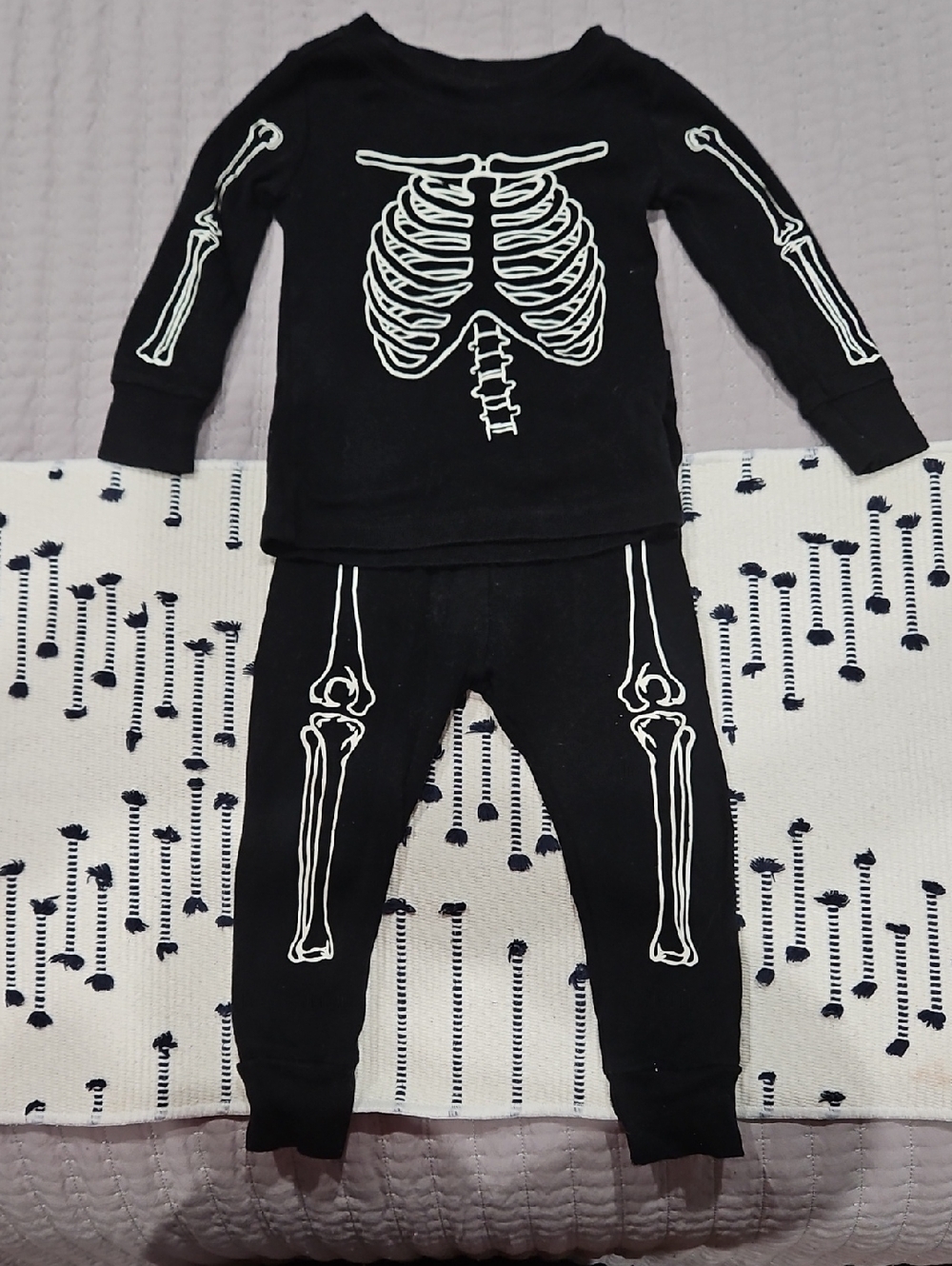 Old Navy Black & White Skeleton Pajama Set for Kids